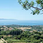 Villa Eftychia - Panoramic Sea View Appartement