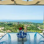 Villa Eftychia - Panoramic Sea View Daire Svoronata